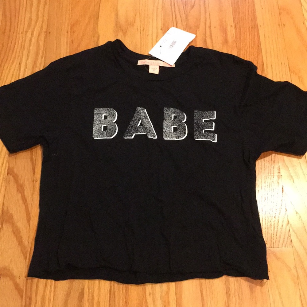 black shirt
